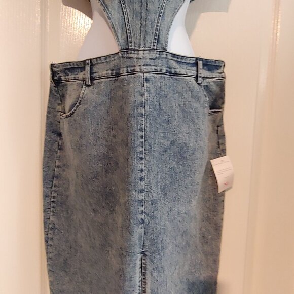 Nichole Lynel High Neck Cutout Denim Maxi Dress - Picture 4 of 12